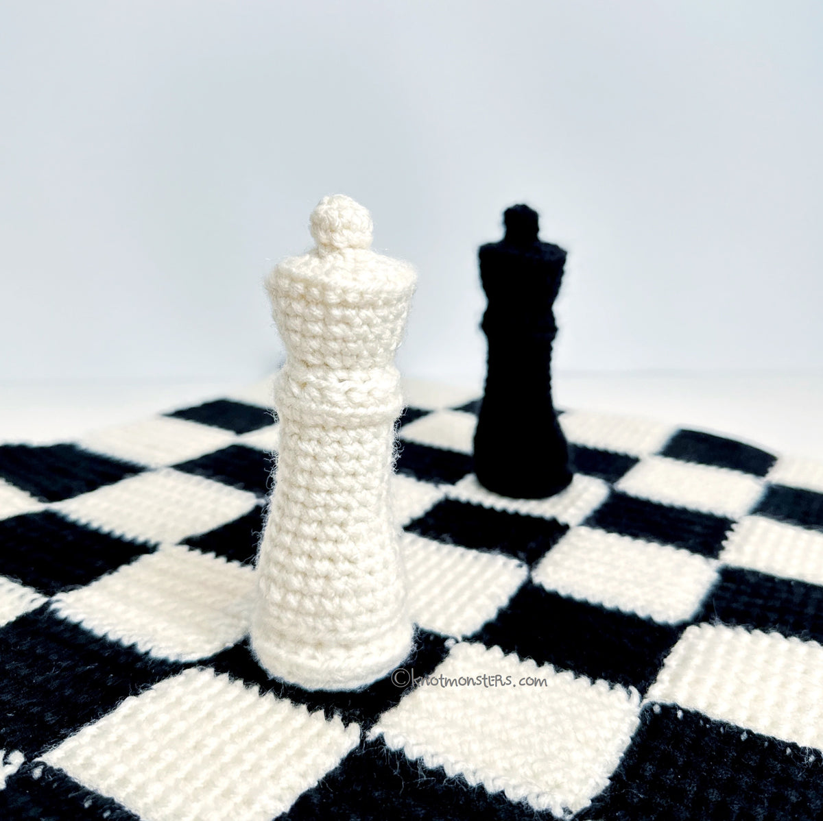 Queen - Chess (DIGITAL PATTERN) – Knotmonster