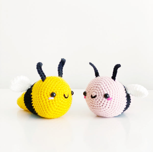 Bumble Bee - Pink Animals (DIGITAL PATTERN)