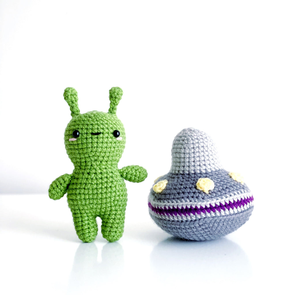 Knot Monsters Amigurumi Space Edition - Pattern - Electronic Download